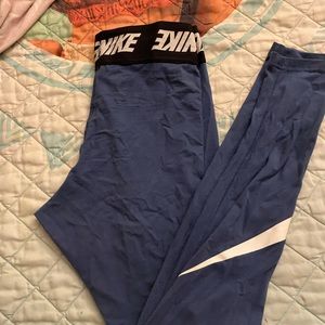 Nike leggings